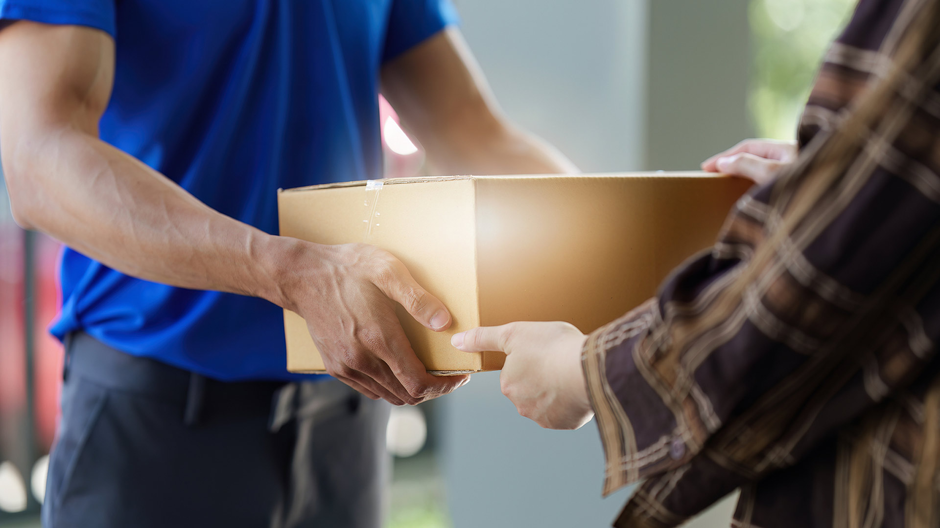 Find Best Same Day Delivery Couriers Services TopResearched